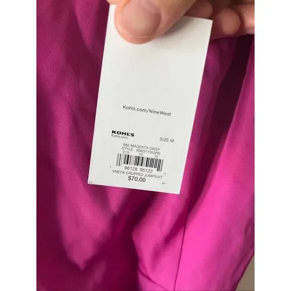 Nine West Magenta Daisy V-Neck Cropped Jumpsuit Size Medium NWT - Picture 7 of 9
